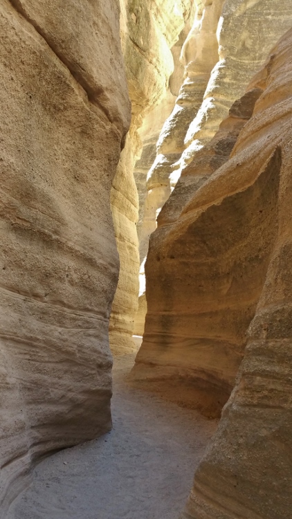 tent rock slot canyon trail